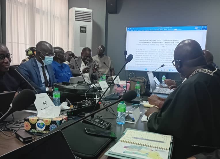 Le Président de la CNEPT Sileye Gorbal Sy a participé activement aux négociations Gouvernement et Syndicats d&rsquo;Enseignants